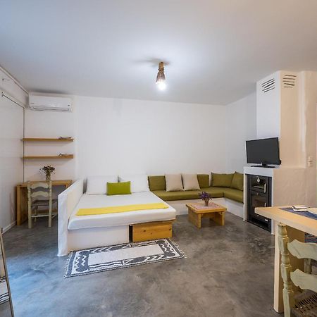 Γκαρσονιέρα #1 Apartamento Iráclio Exterior foto